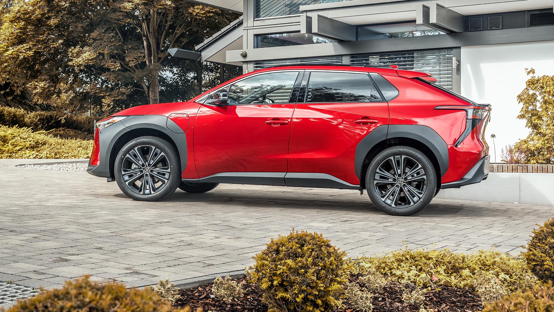 Toyota bZ4X Cars For Sale | AutoTrader UK